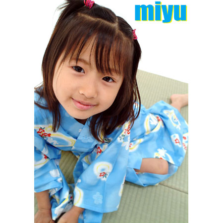 miyu&nbsp; 「少女画像館　エンジェルfile　『miyu　小3デジタル写真集 Vol.07』」